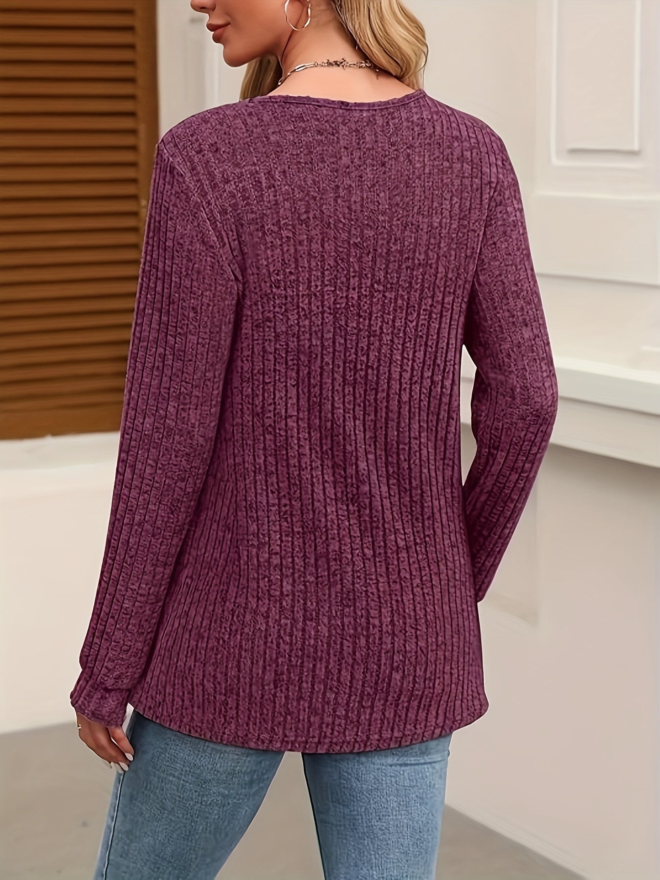 Carol | Elegant Fitted Button Knit Top